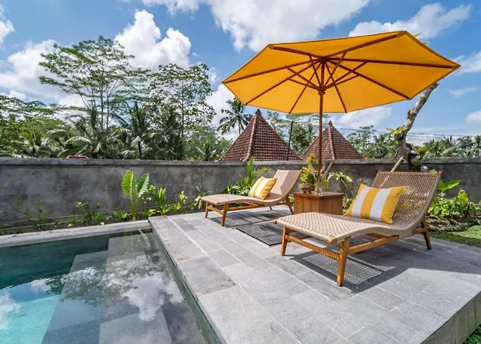 Whispering Palms Peaceful 1br Pool In Gianyar ウブド