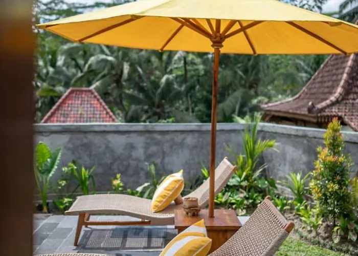 Whispering Palms Peaceful 1br Pool In Gianyar *