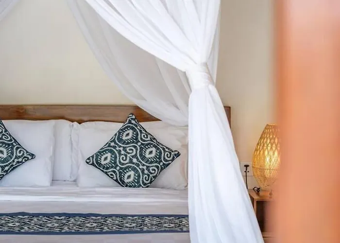 別荘 Whispering Palms Peaceful 1br Pool In Gianyar *